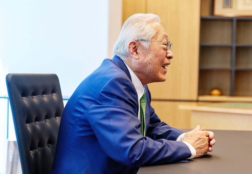 末長会長対談写真